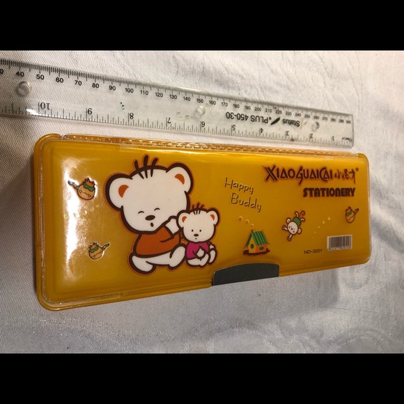 Stationary Pencil box with built in sharpener hard case bears - Picture 11 of 13